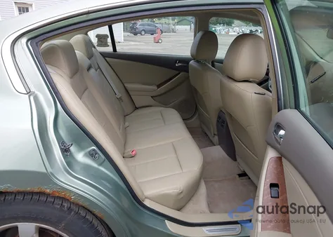 2007 Nissan Altima 2.5 S from USA, damaged, VIN 1N4AL21EX7C164890